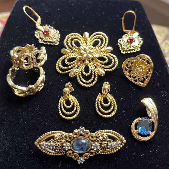 Jewelry - Gold tone and gem lot of 10 pcs. Pins, Earrings, tack pin, and pendant.